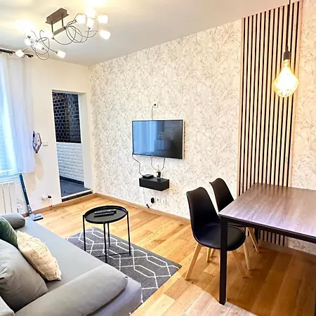 Apartment Amazing House Near To Saint Lazar And Lafayette! Paris